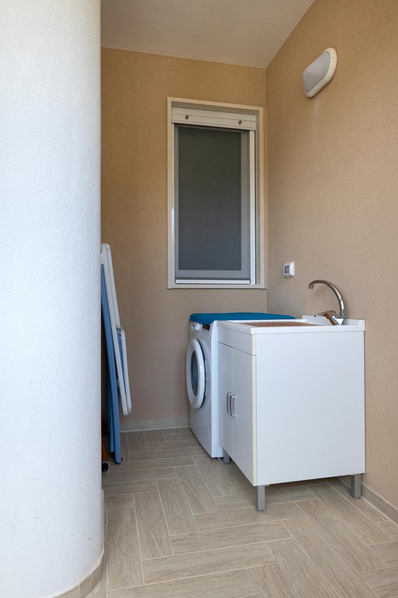 Monopoli Favolosa - Spacious 100Mq Apt. W/ Parking Экстерьер фото