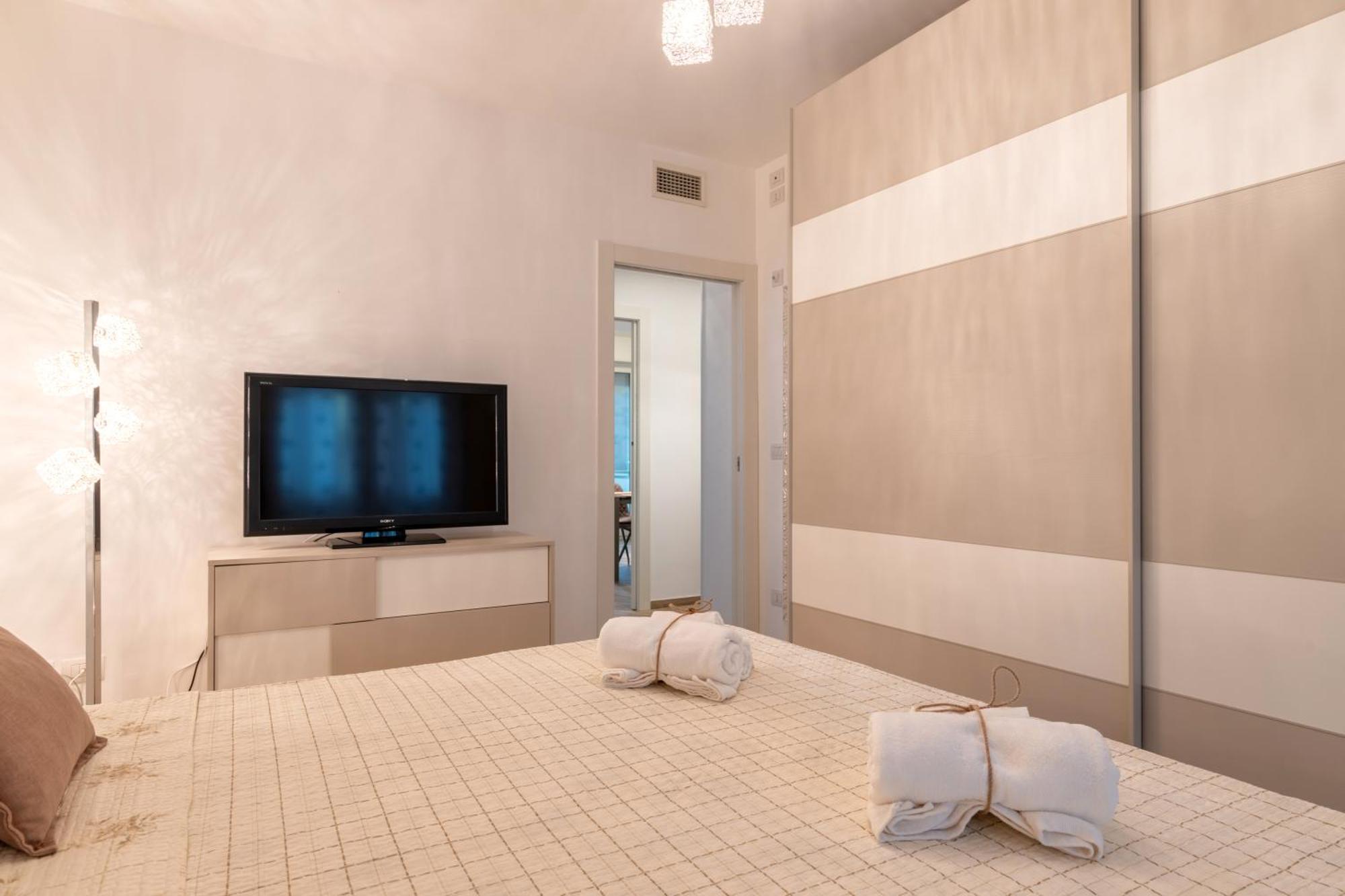 Monopoli Favolosa - Spacious 100Mq Apt. W/ Parking Экстерьер фото
